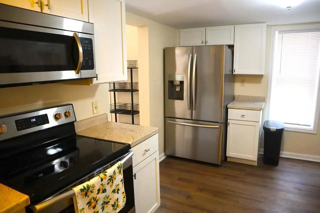 Holiday home Charming Newly Updated Home Columbus